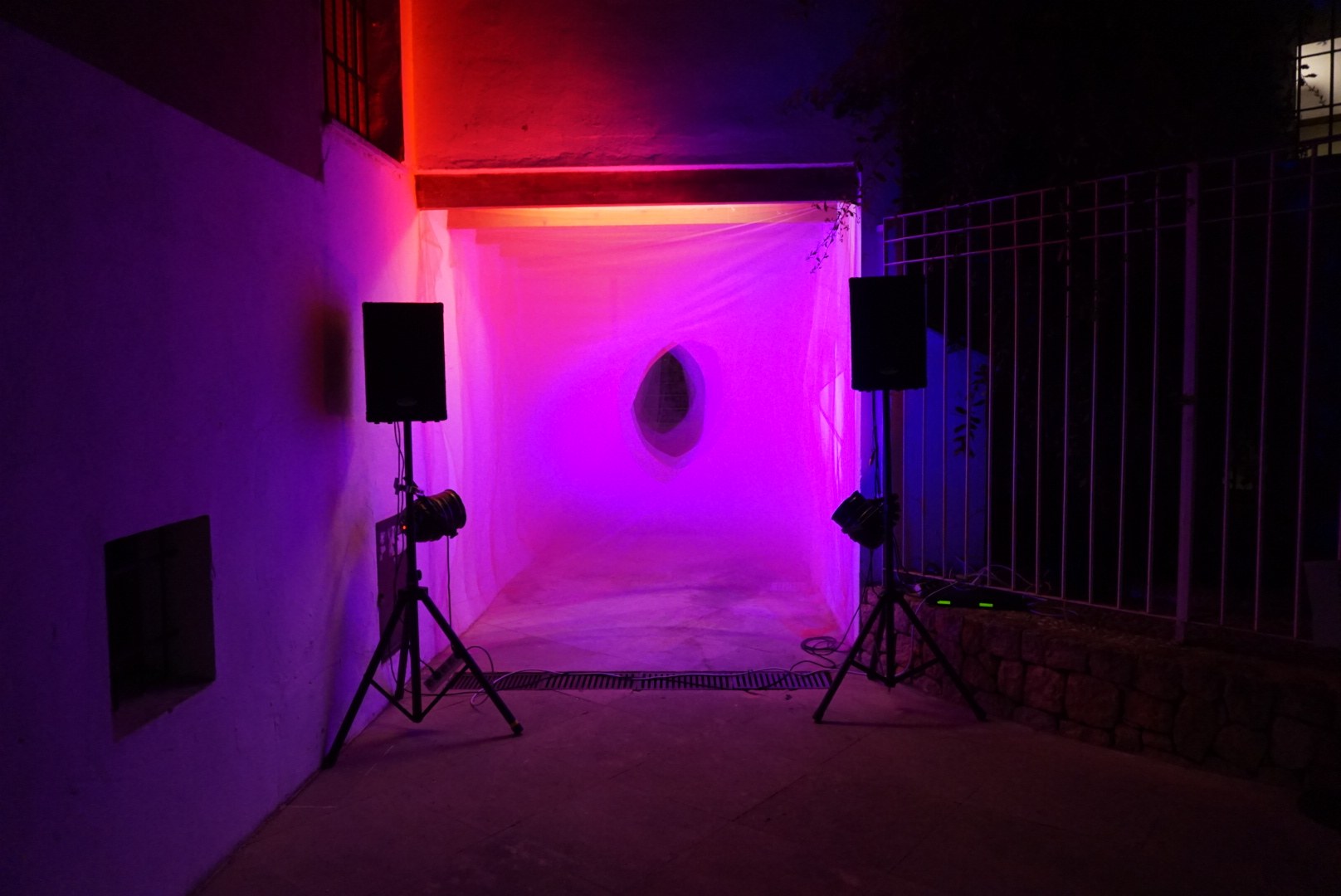 El Altar de Lilith, Laura Serradilla